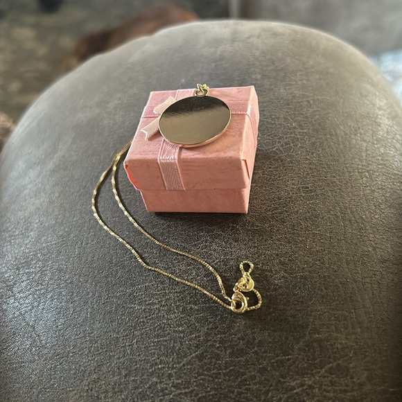 Brown Circle Zipper Pull Necklace - Picture 5 of 6